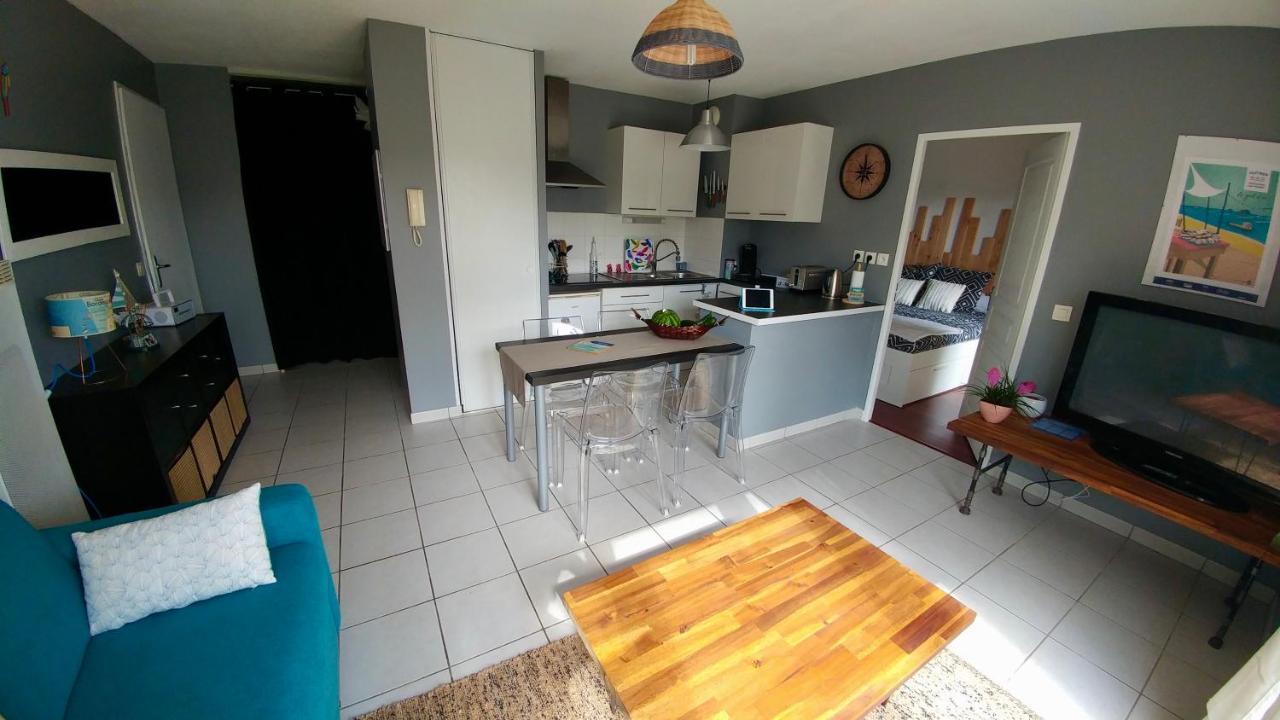 Joli Appartement Audenge Exteriör bild
